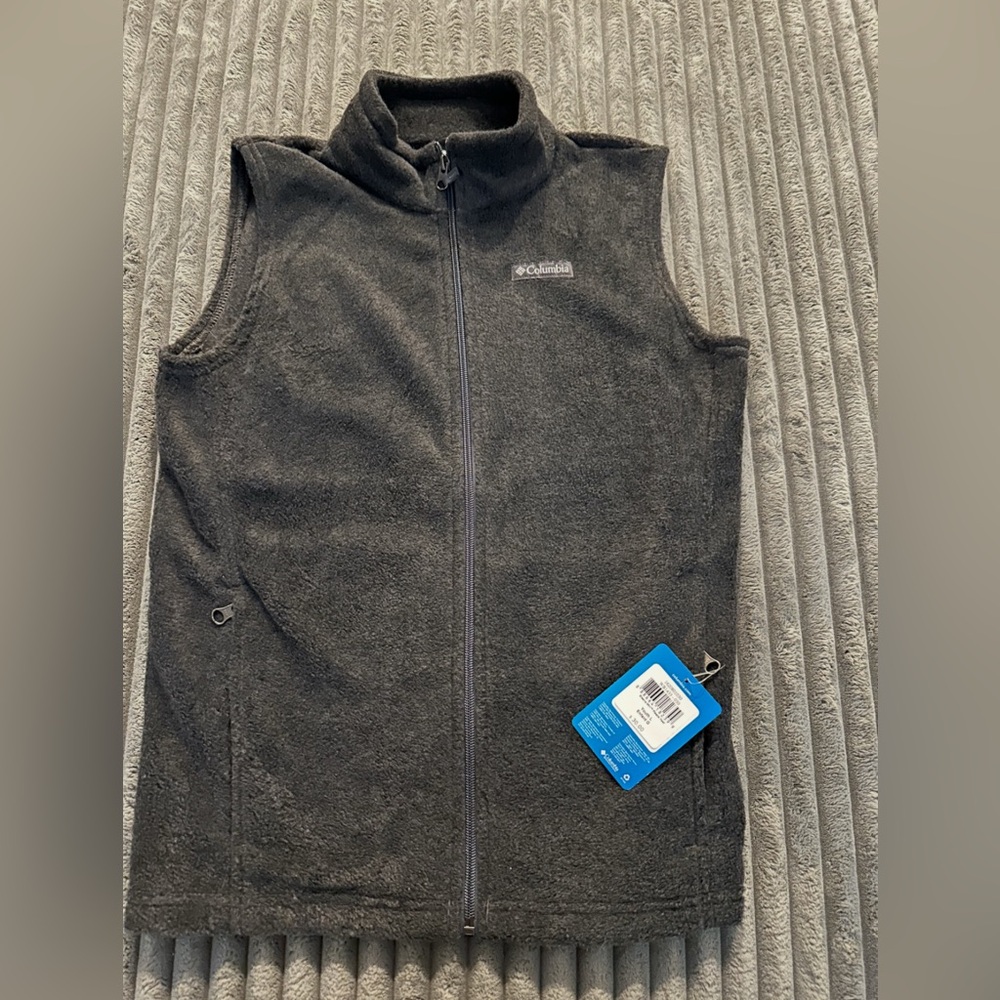 columbia fleece vest